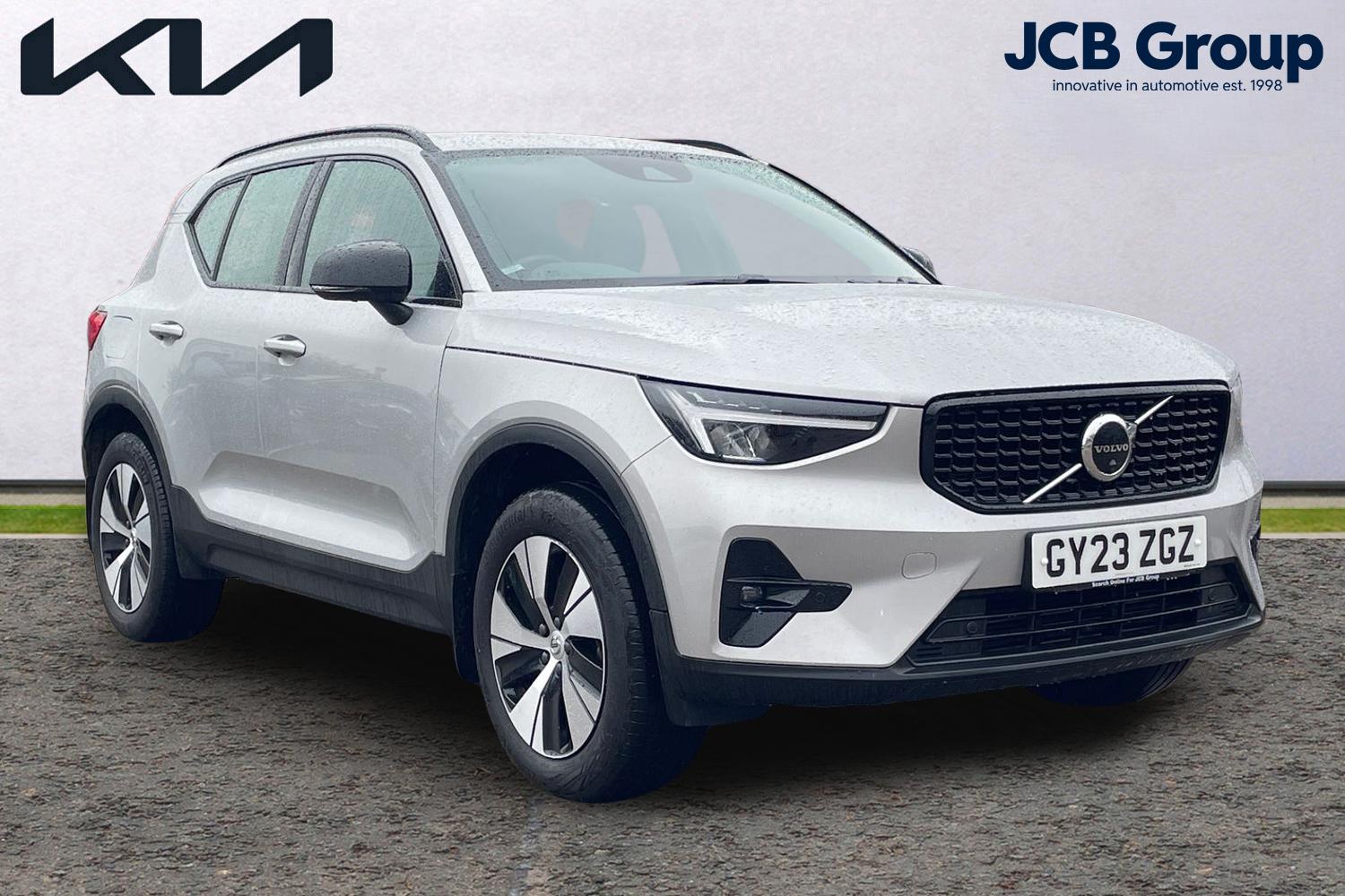 Main listing image - Volvo XC40 Recharge