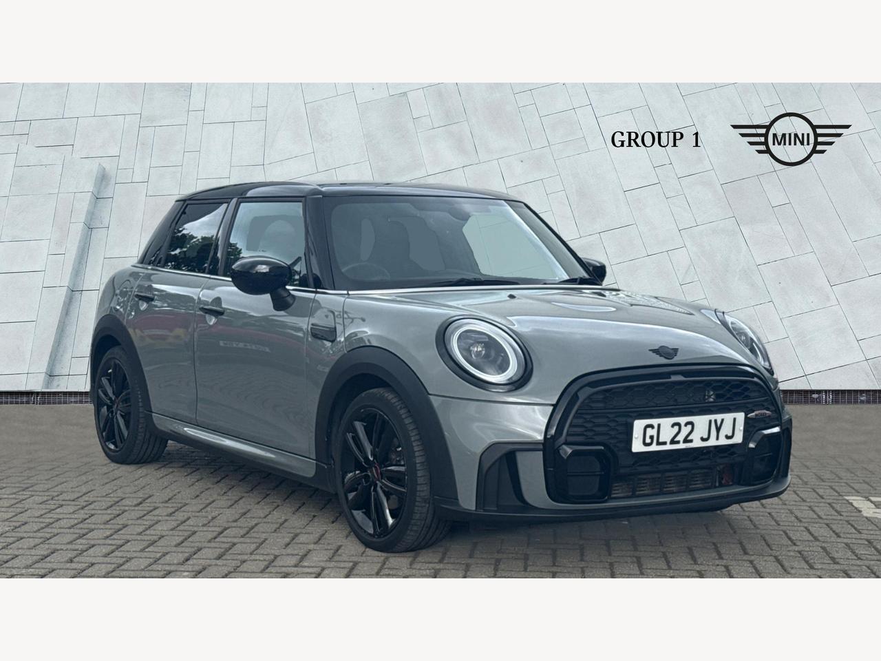 Main listing image - MINI Hatchback 5dr