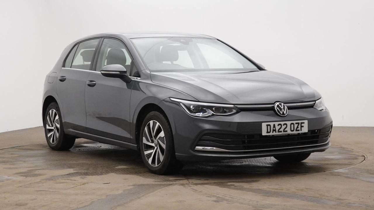 Main listing image - Volkswagen Golf