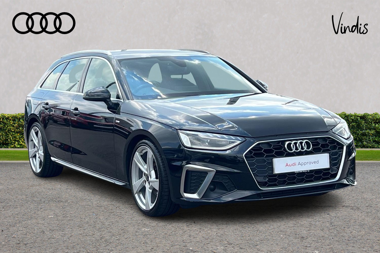 Main listing image - Audi A4