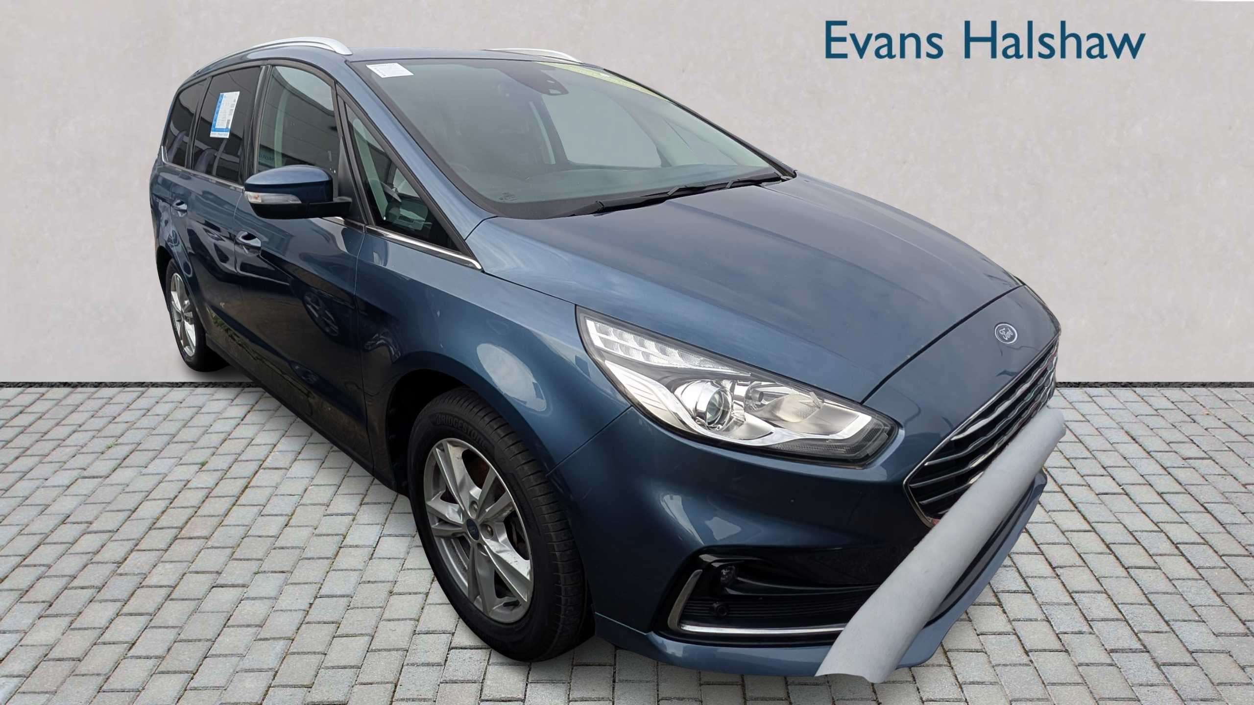 Main listing image - Ford Galaxy