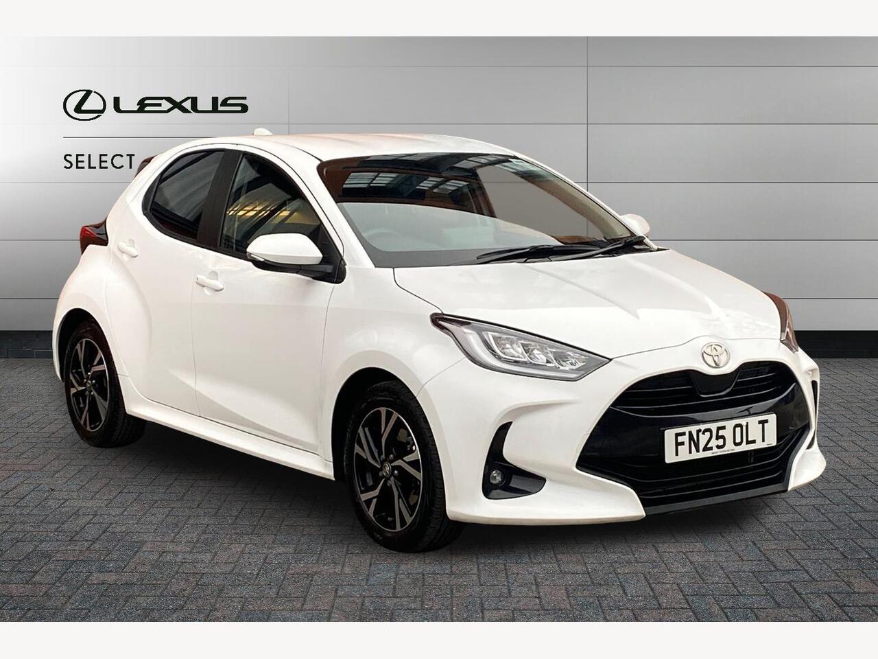 Main listing image - Toyota Yaris
