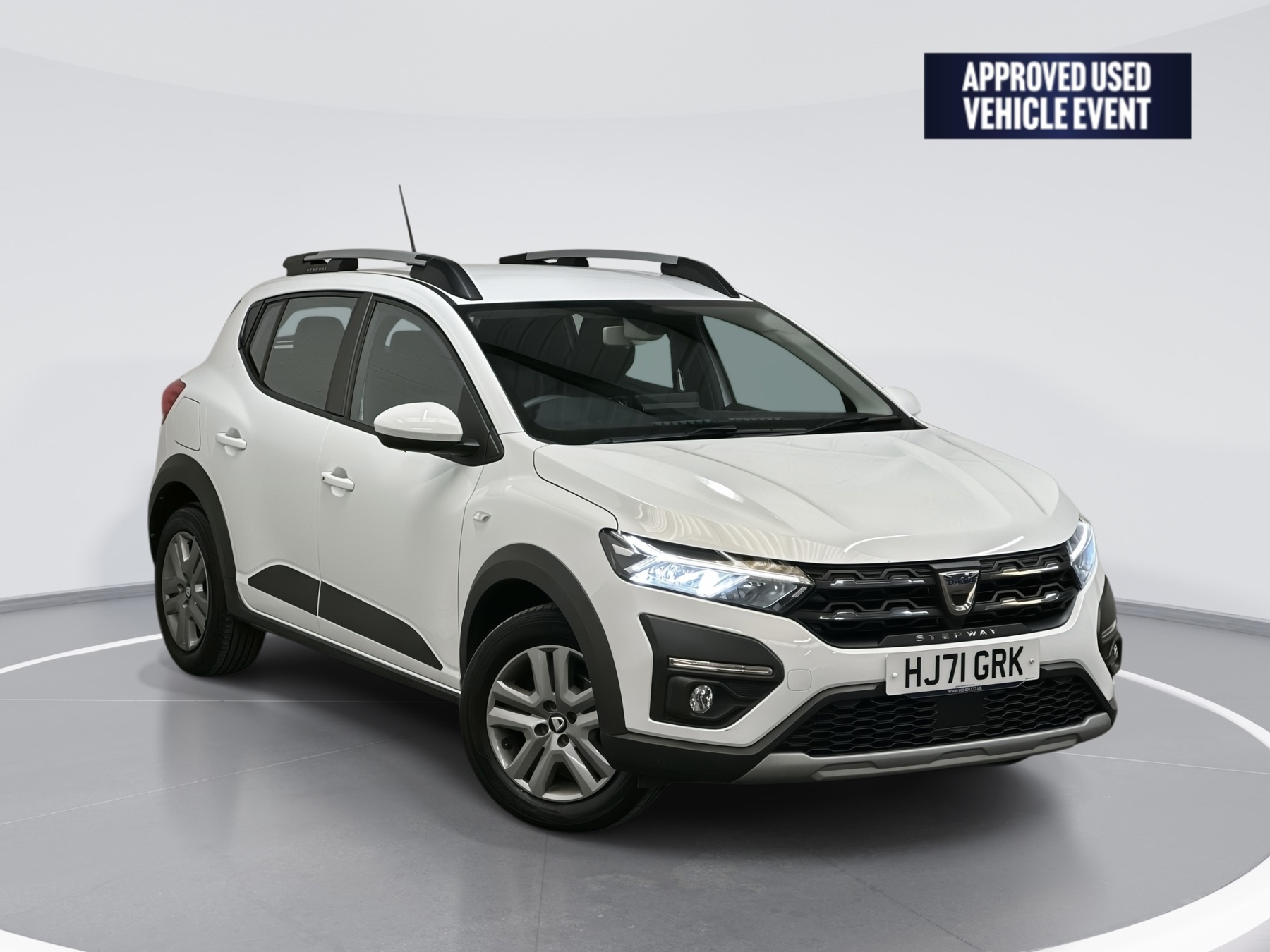 Main listing image - Dacia Sandero Stepway