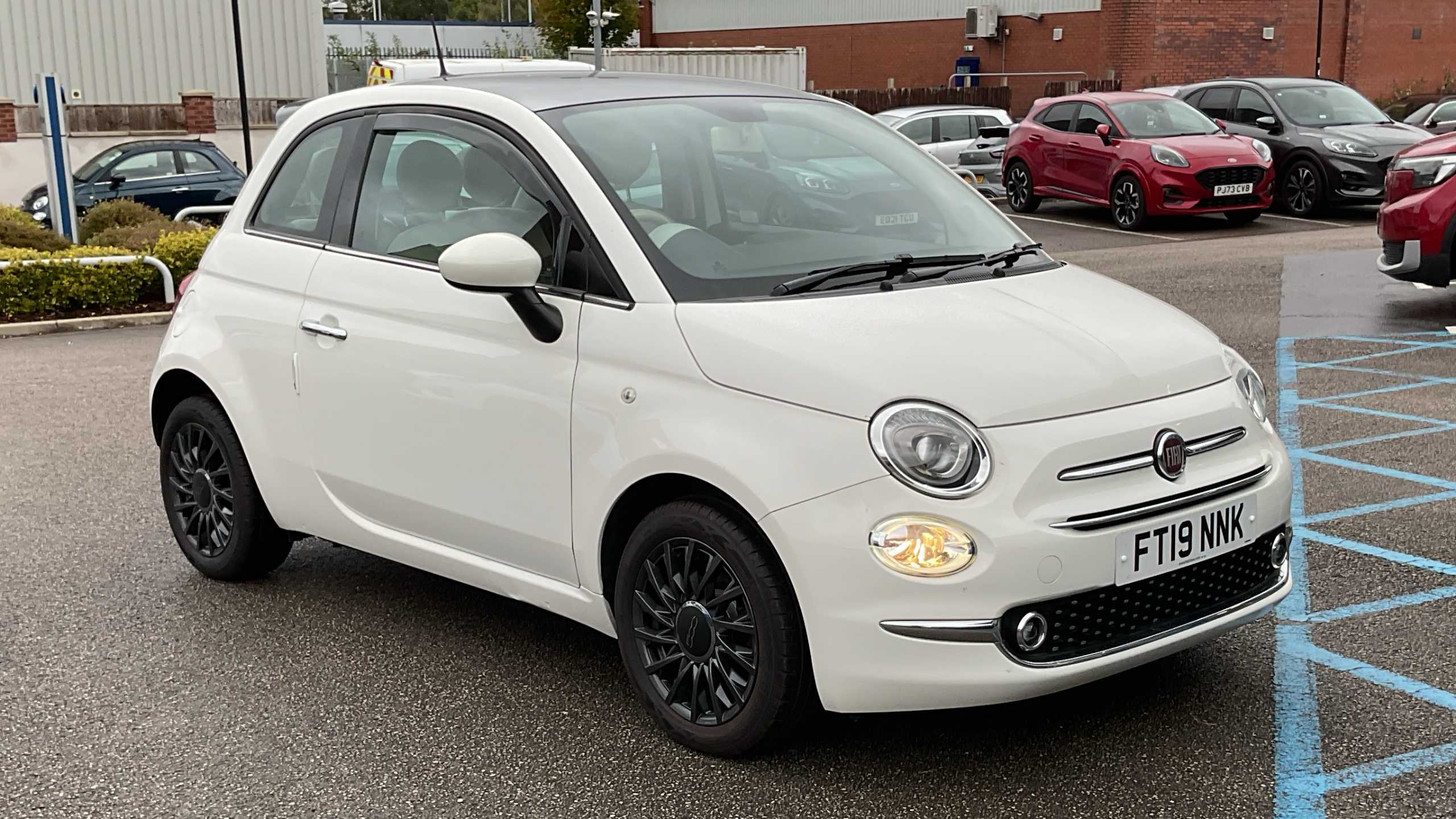 Main listing image - Fiat 500