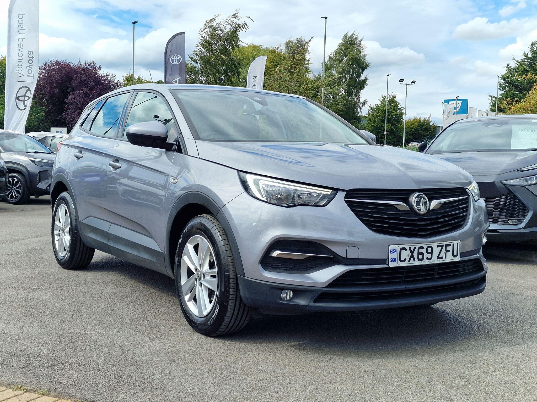 Main listing image - Vauxhall Grandland X