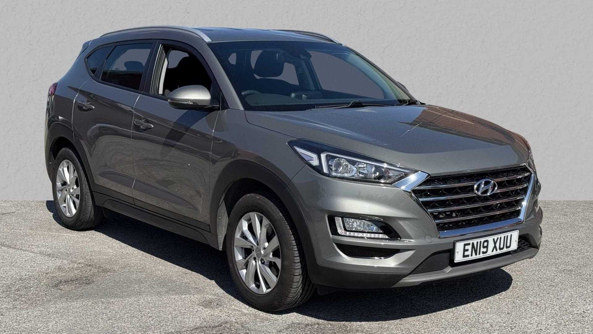 Main listing image - Hyundai Tucson