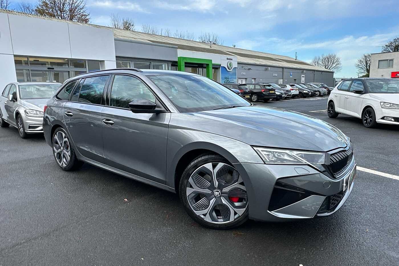 Main listing image - Skoda Octavia Estate