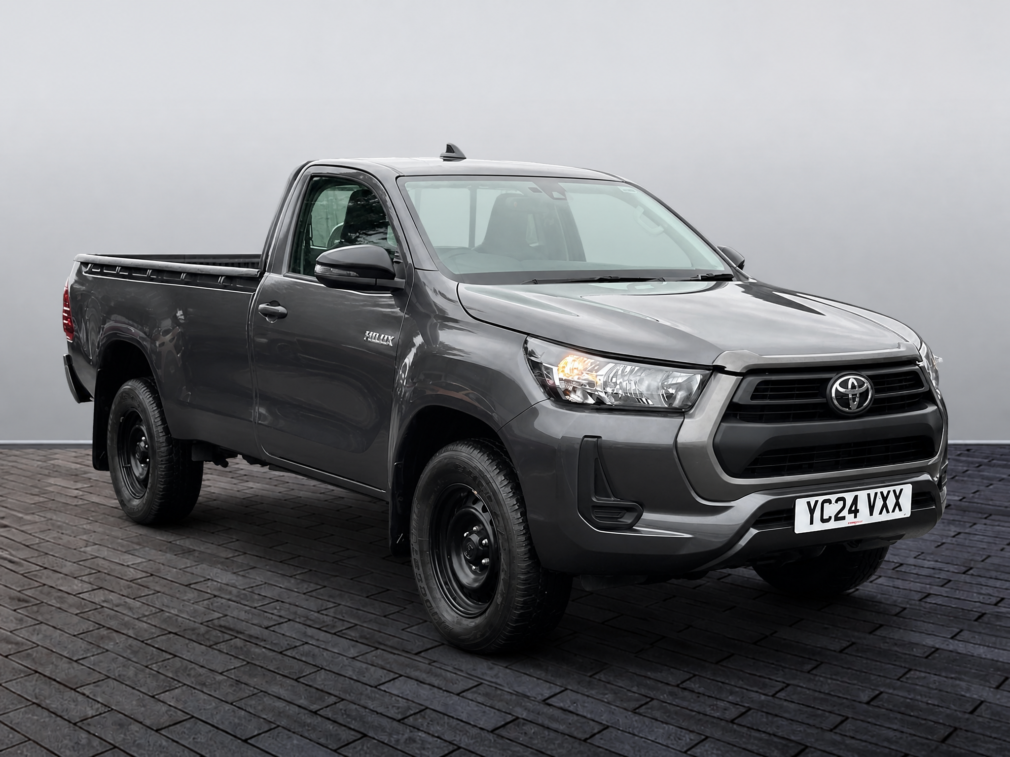Main listing image - Toyota Hilux