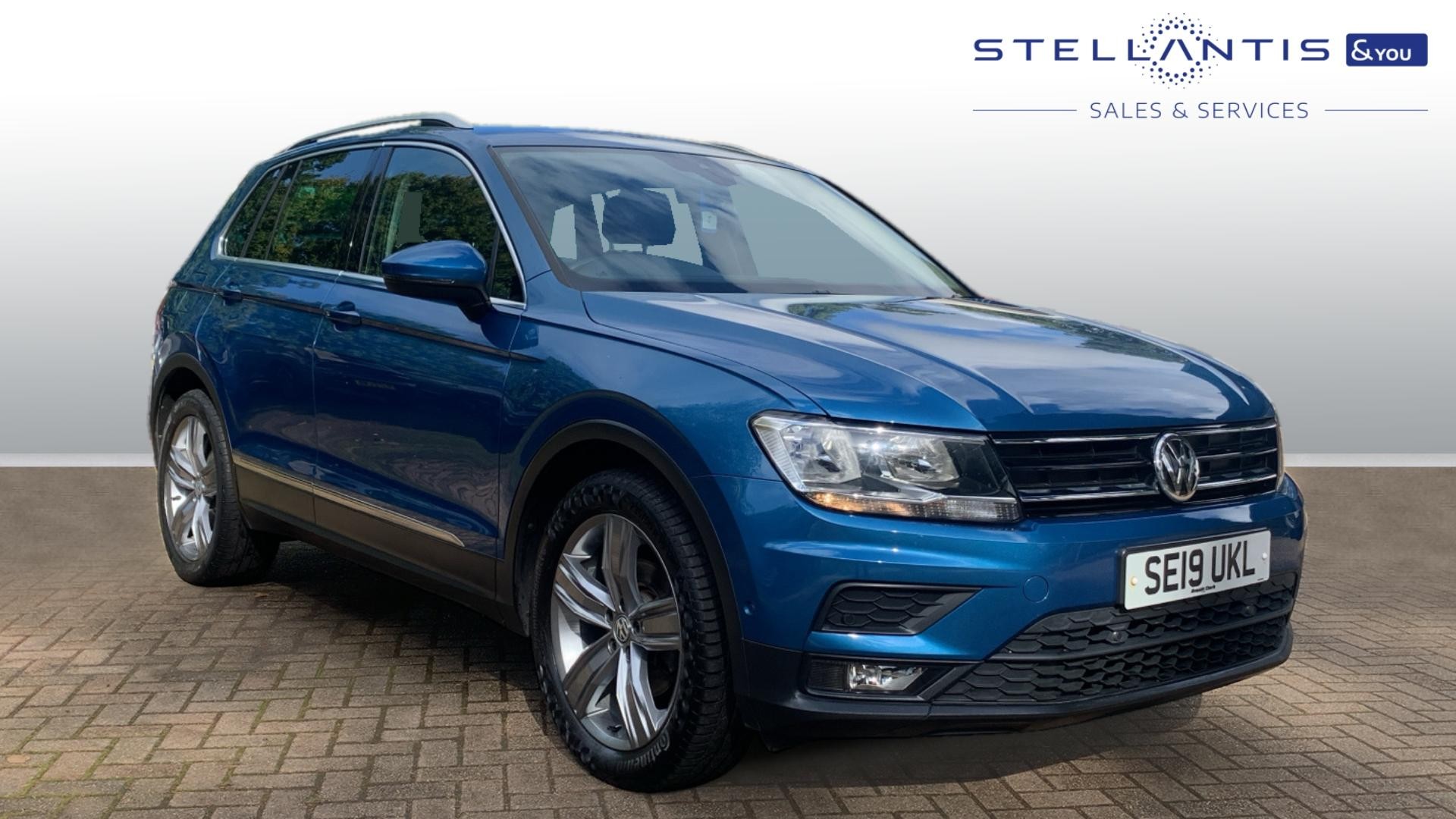 Main listing image - Volkswagen Tiguan