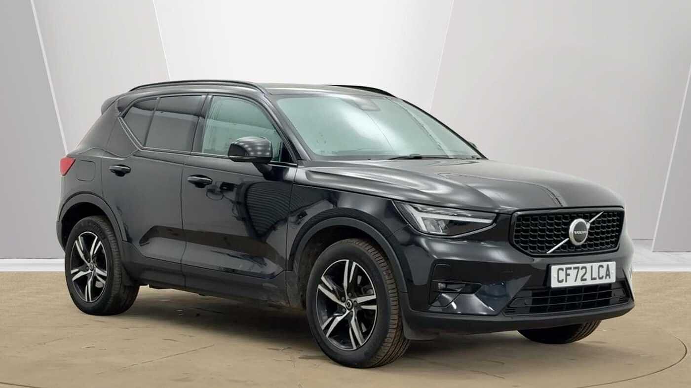 Main listing image - Volvo XC40