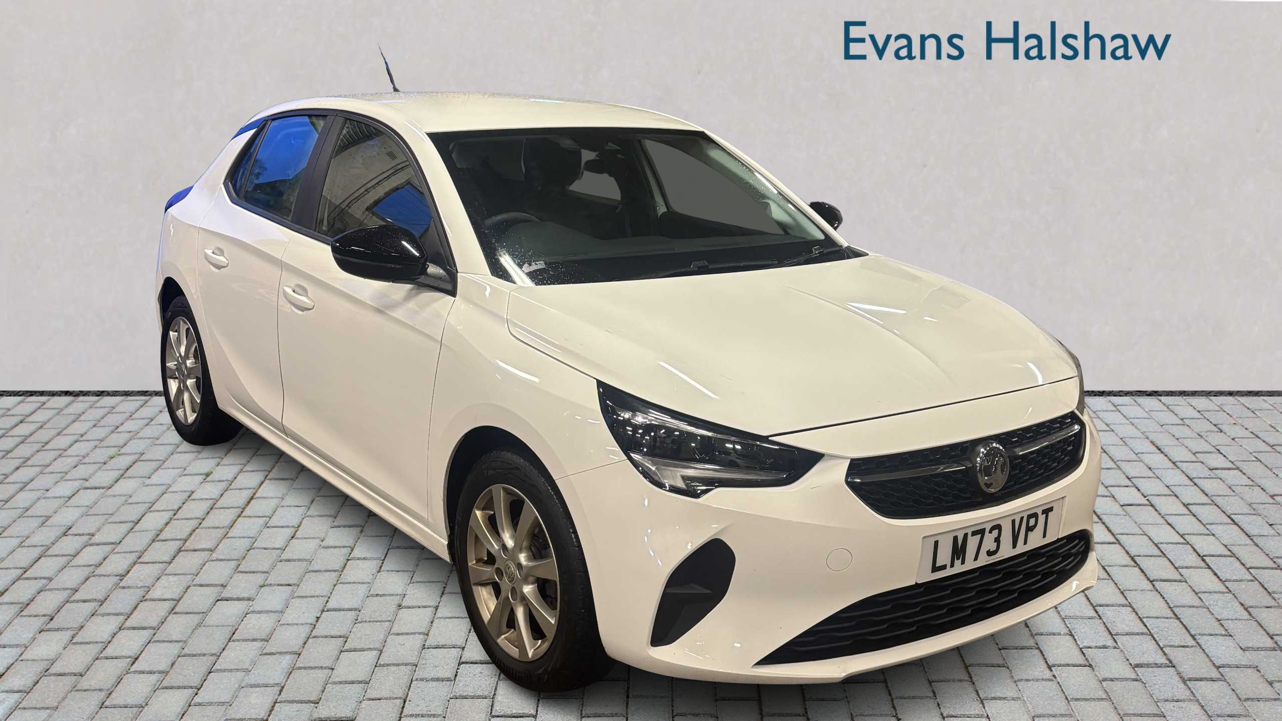 Main listing image - Vauxhall Corsa