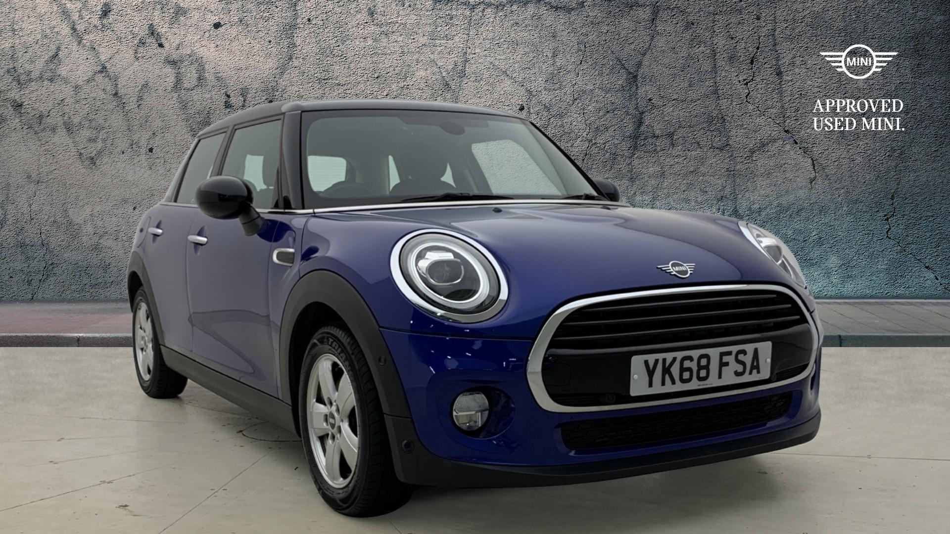 Main listing image - MINI Hatchback 5dr