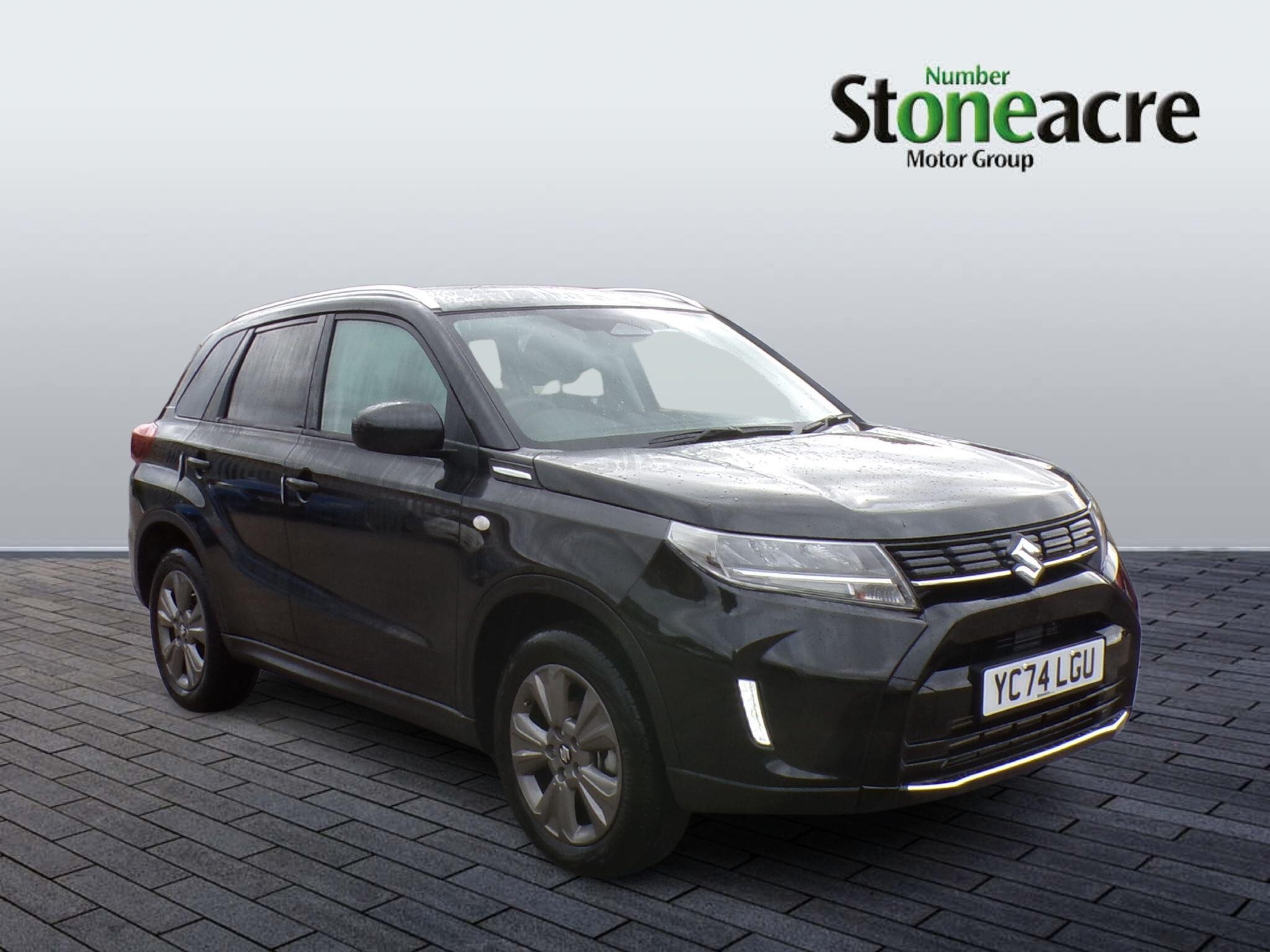Main listing image - Suzuki Vitara