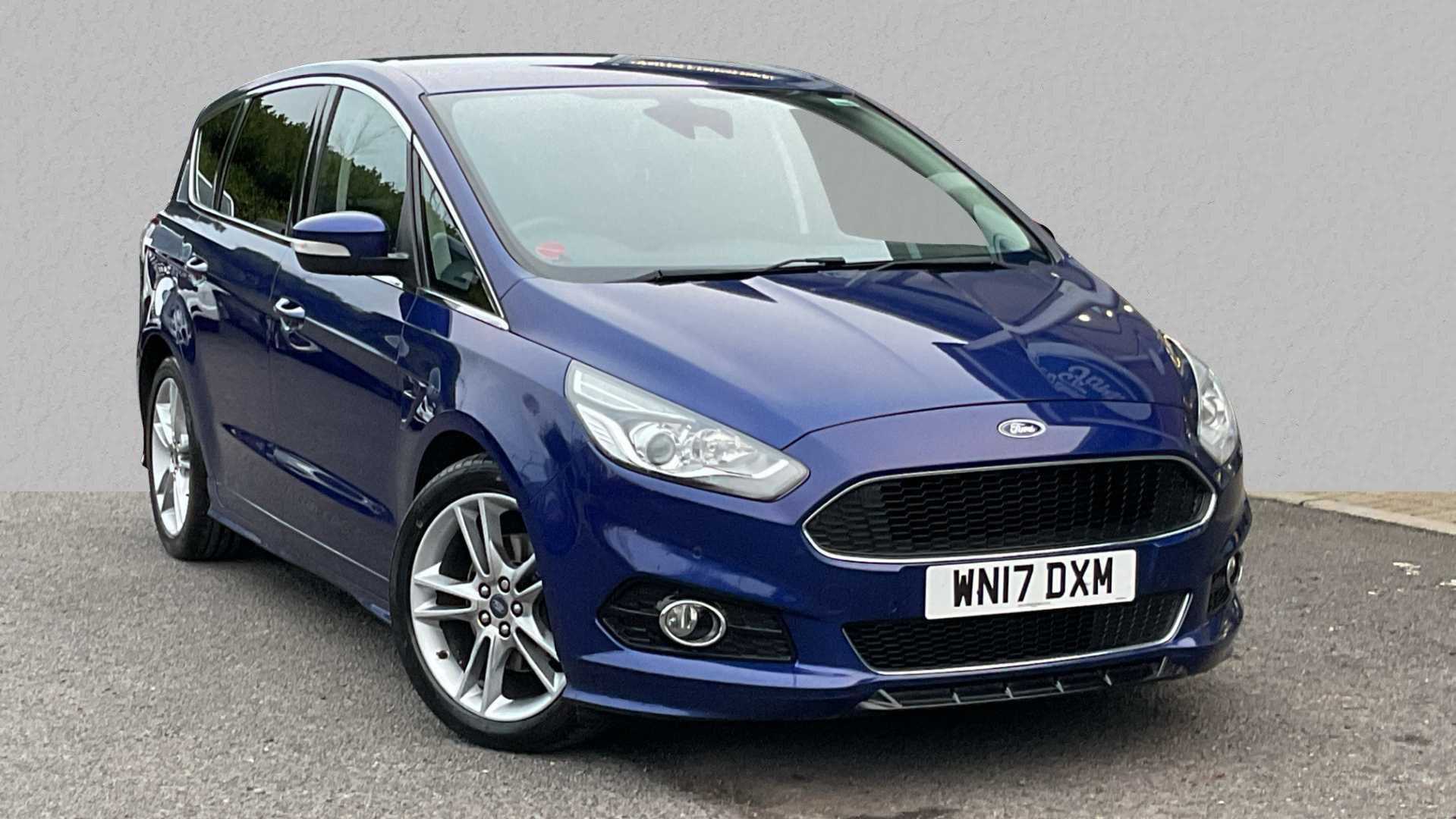 Main listing image - Ford S-MAX