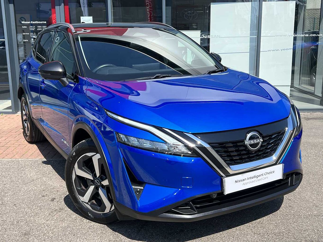 Main listing image - Nissan Qashqai