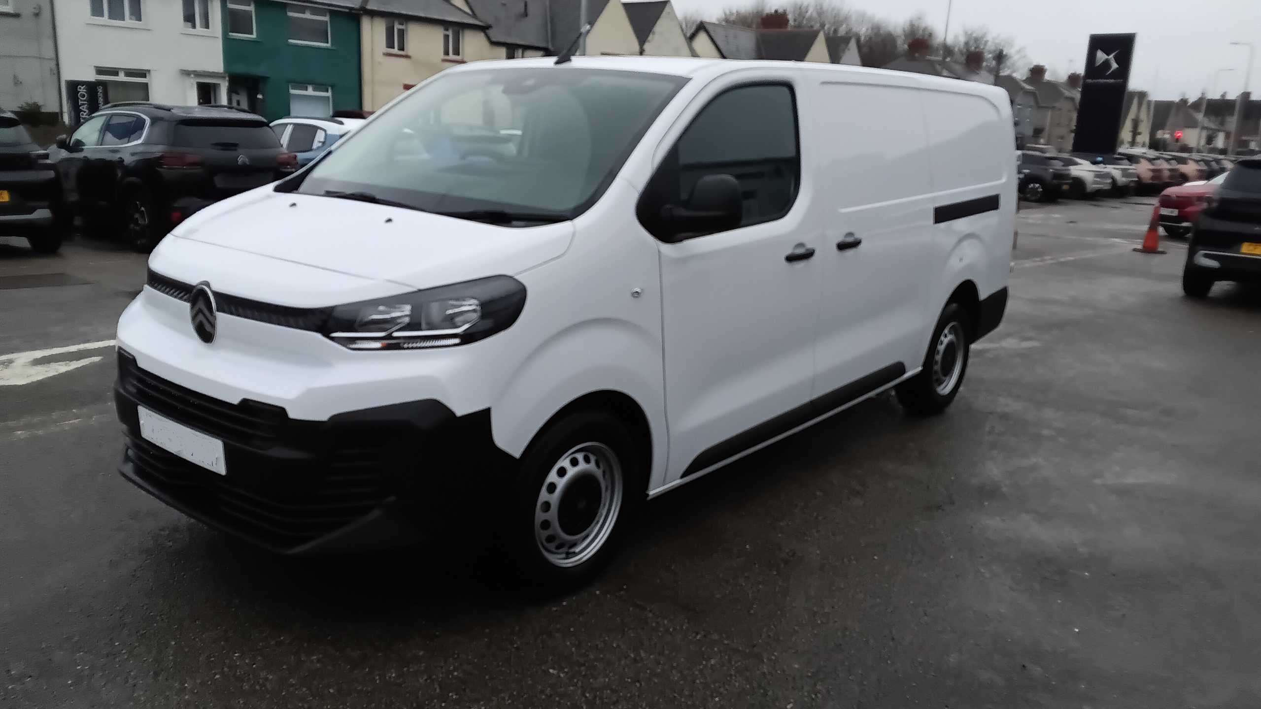 Main listing image - Citroen Dispatch