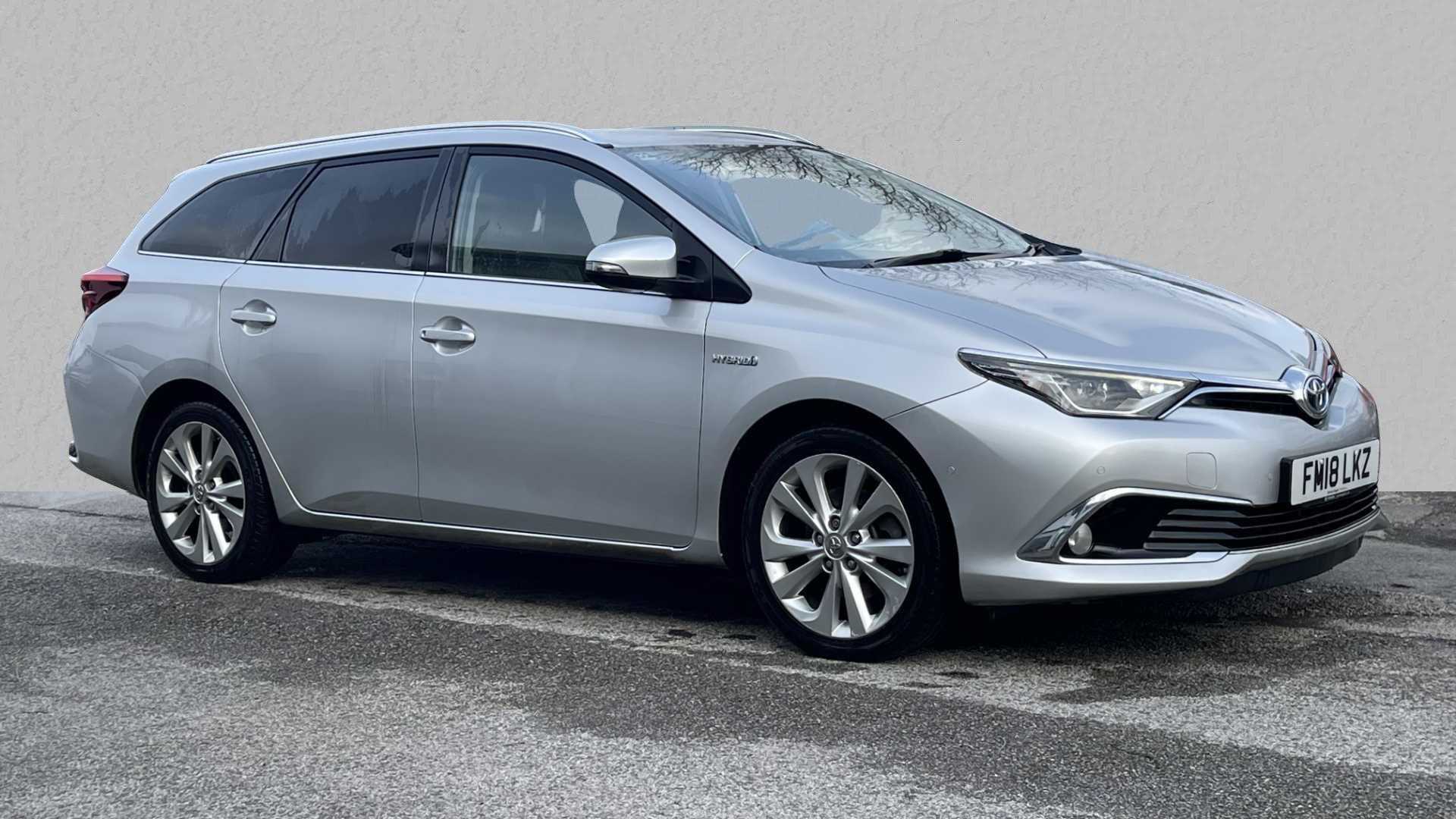 Main listing image - Toyota Auris Touring Sport