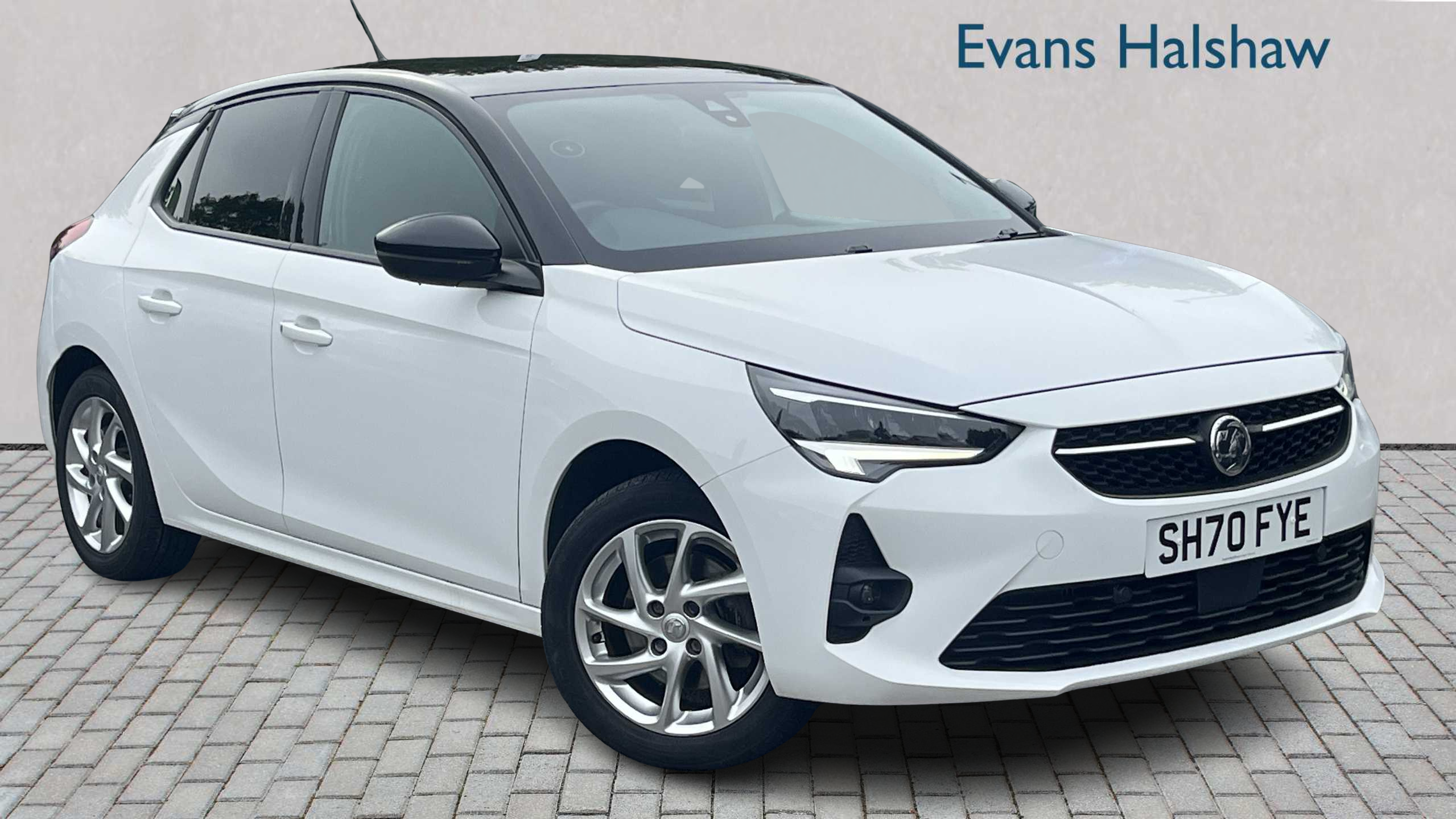 Main listing image - Vauxhall Corsa