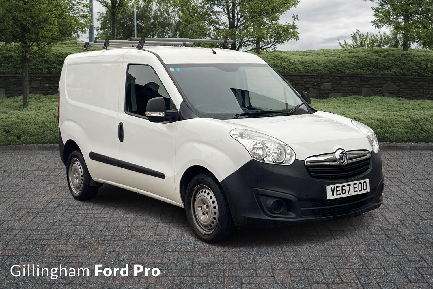 Main listing image - Vauxhall Combo