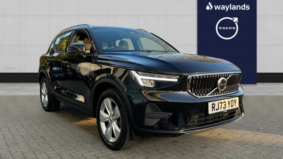 Main listing image - Volvo XC40