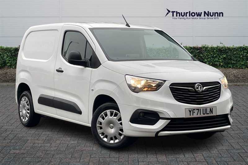 Main listing image - Vauxhall Combo Cargo