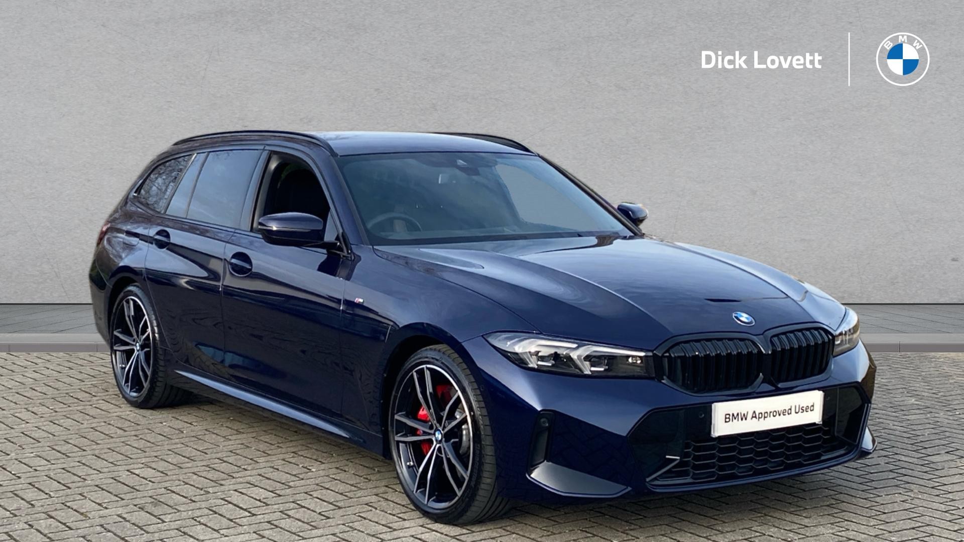 Main listing image - BMW 3 Series Touring