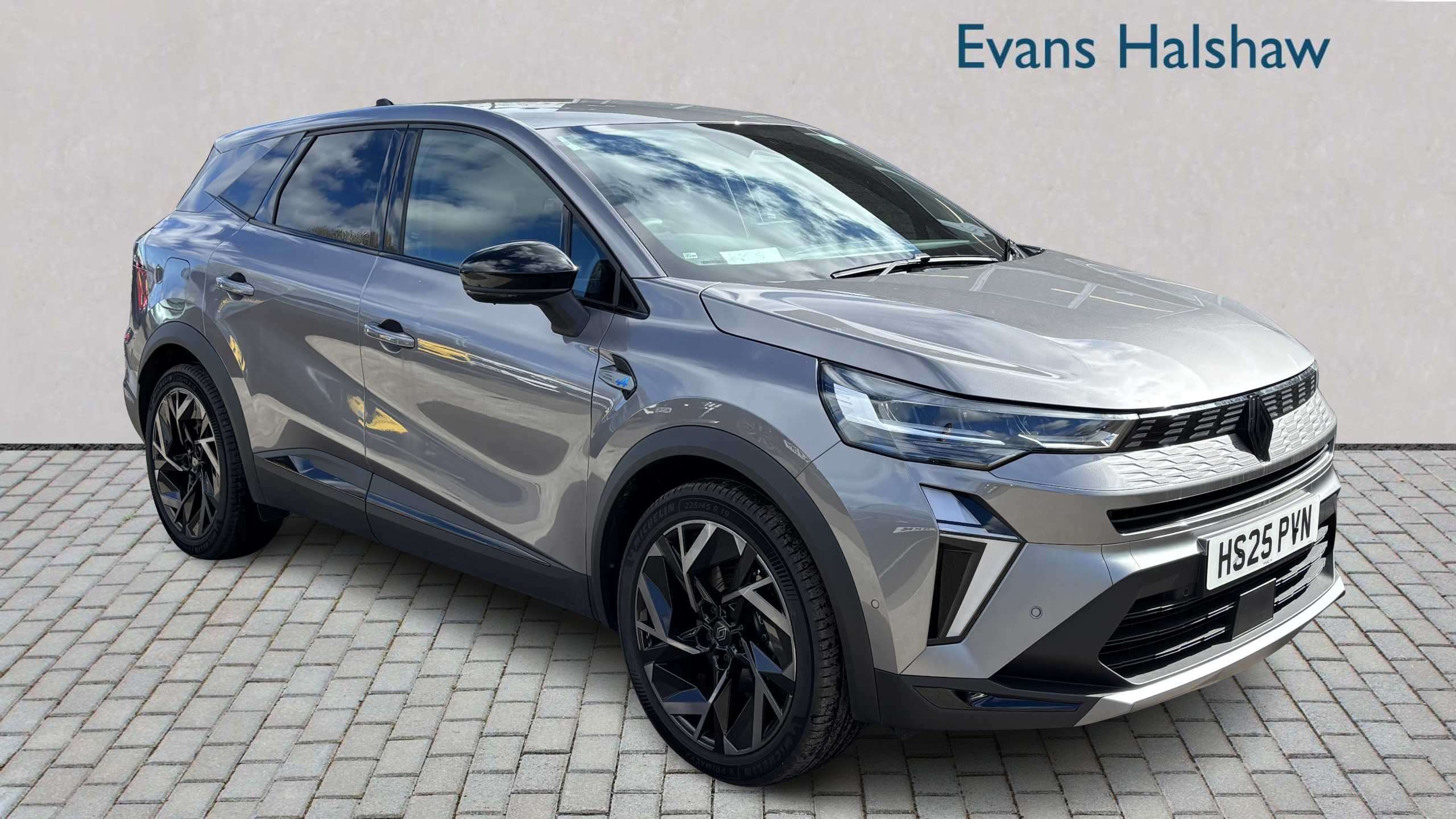 Main listing image - Renault Symbioz