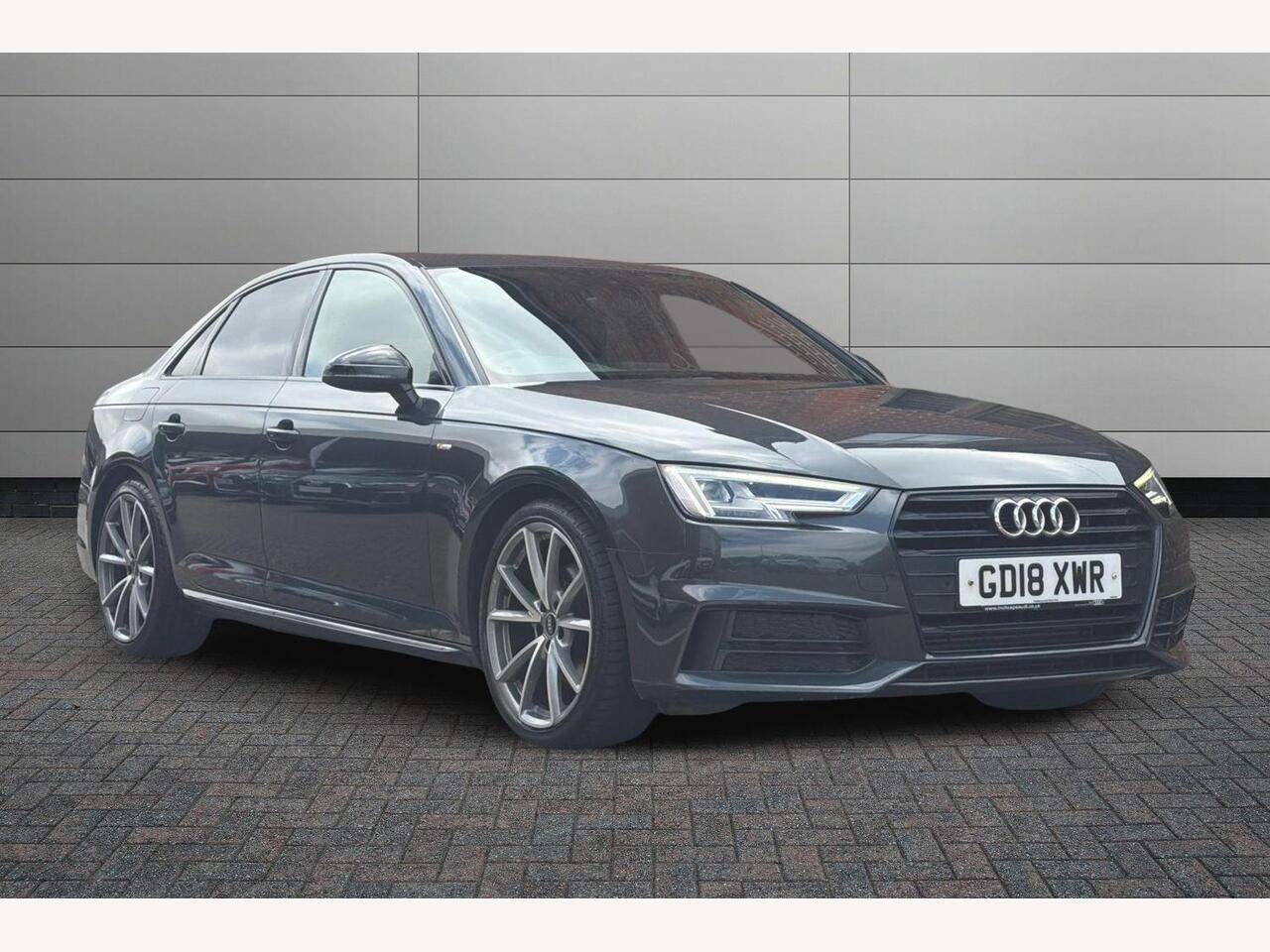Main listing image - Audi A4
