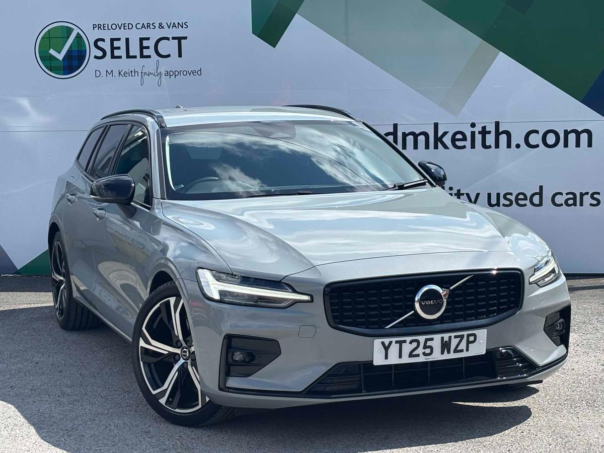 Main listing image - Volvo V60