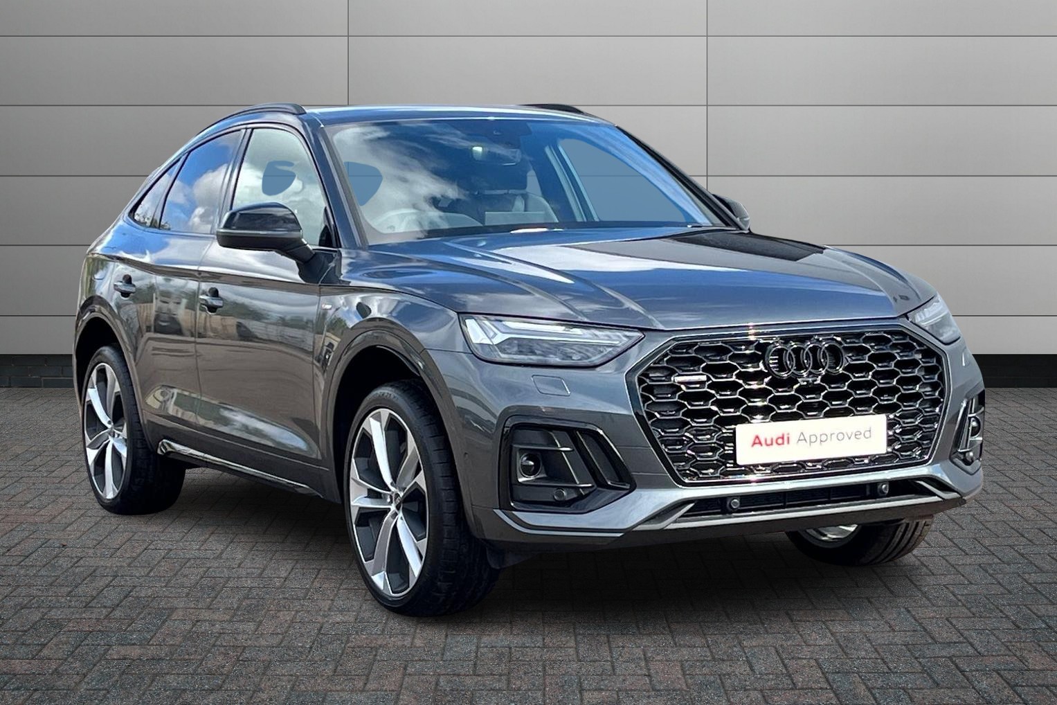 Main listing image - Audi Q5 Sportback