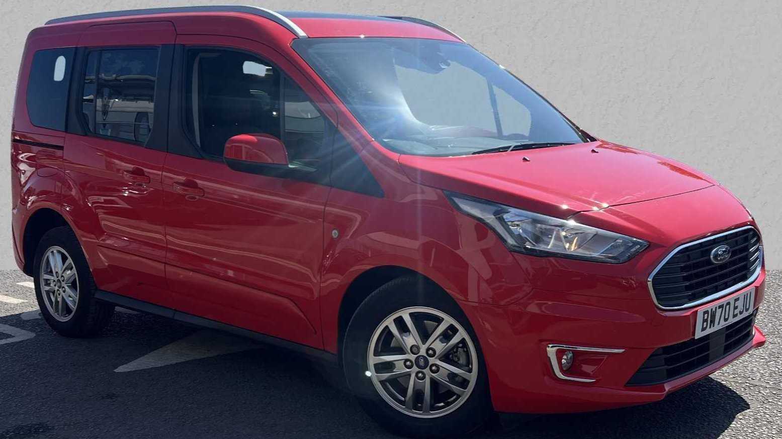 Main listing image - Ford Tourneo Connect