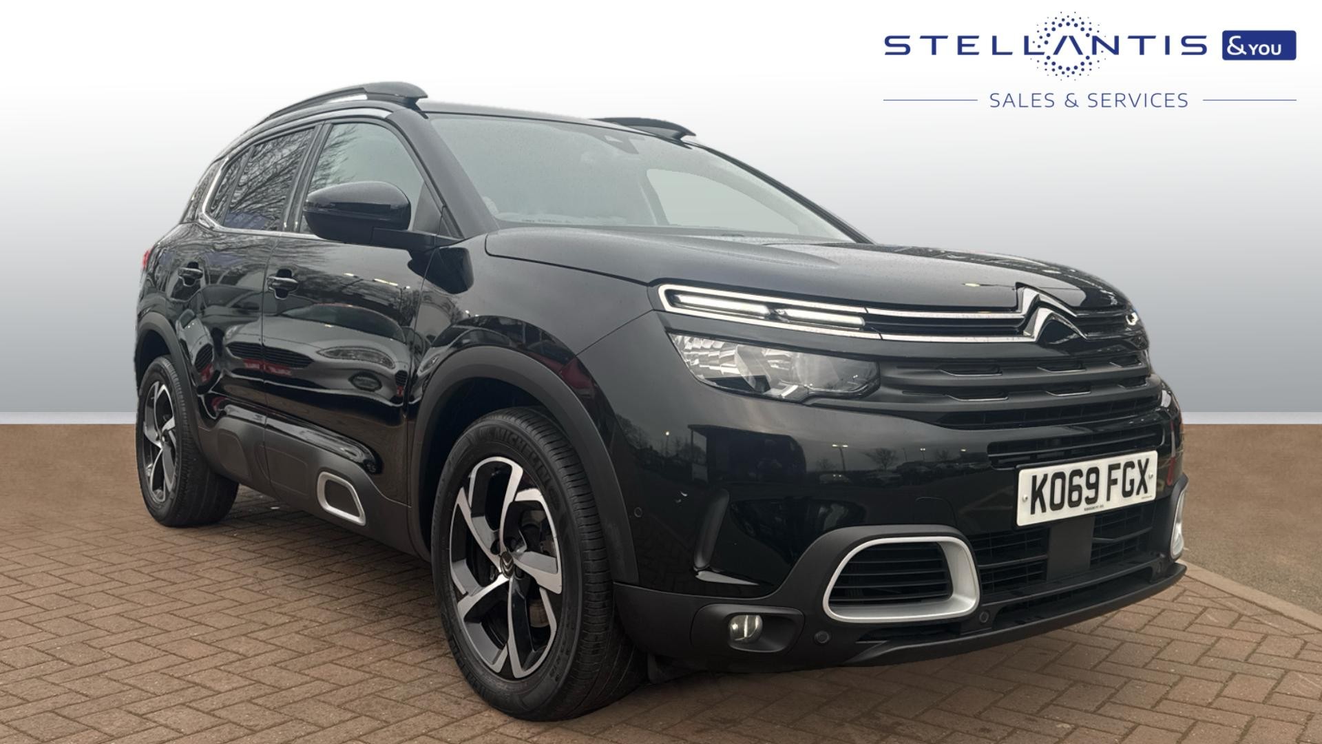 Main listing image - Citroen C5 Aircross