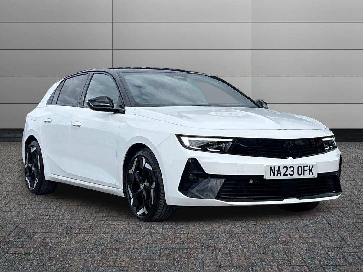 Main listing image - Vauxhall Astra
