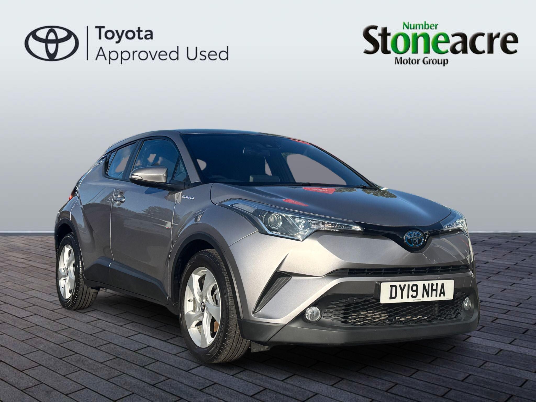 Main listing image - Toyota C-HR