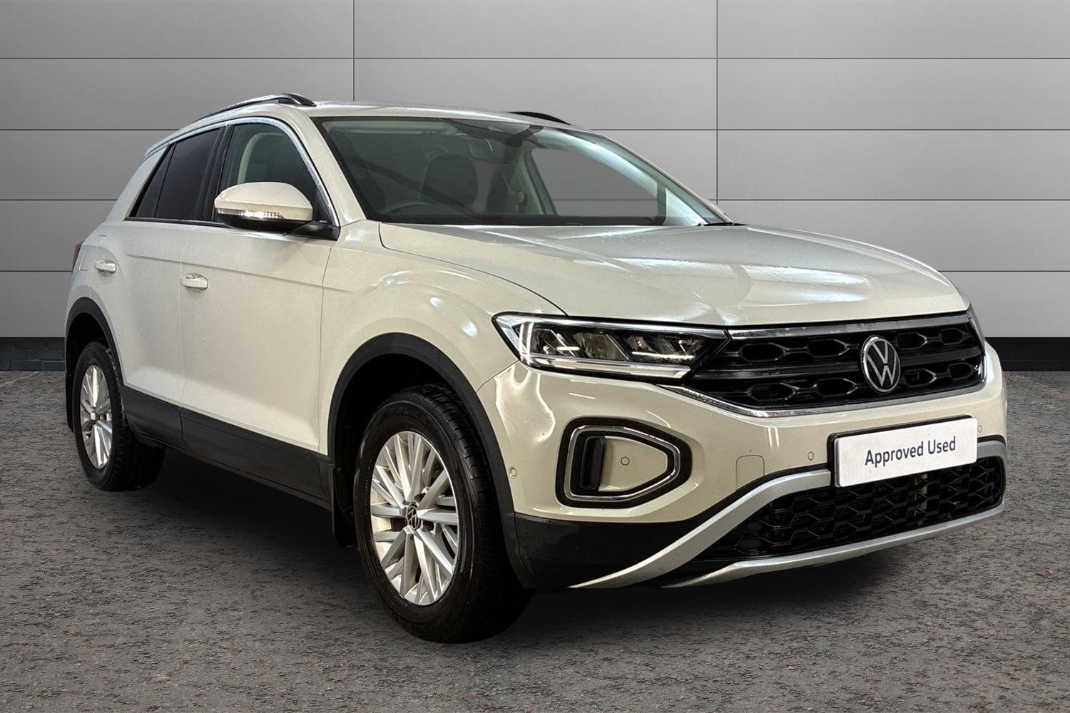 Main listing image - Volkswagen T-Roc