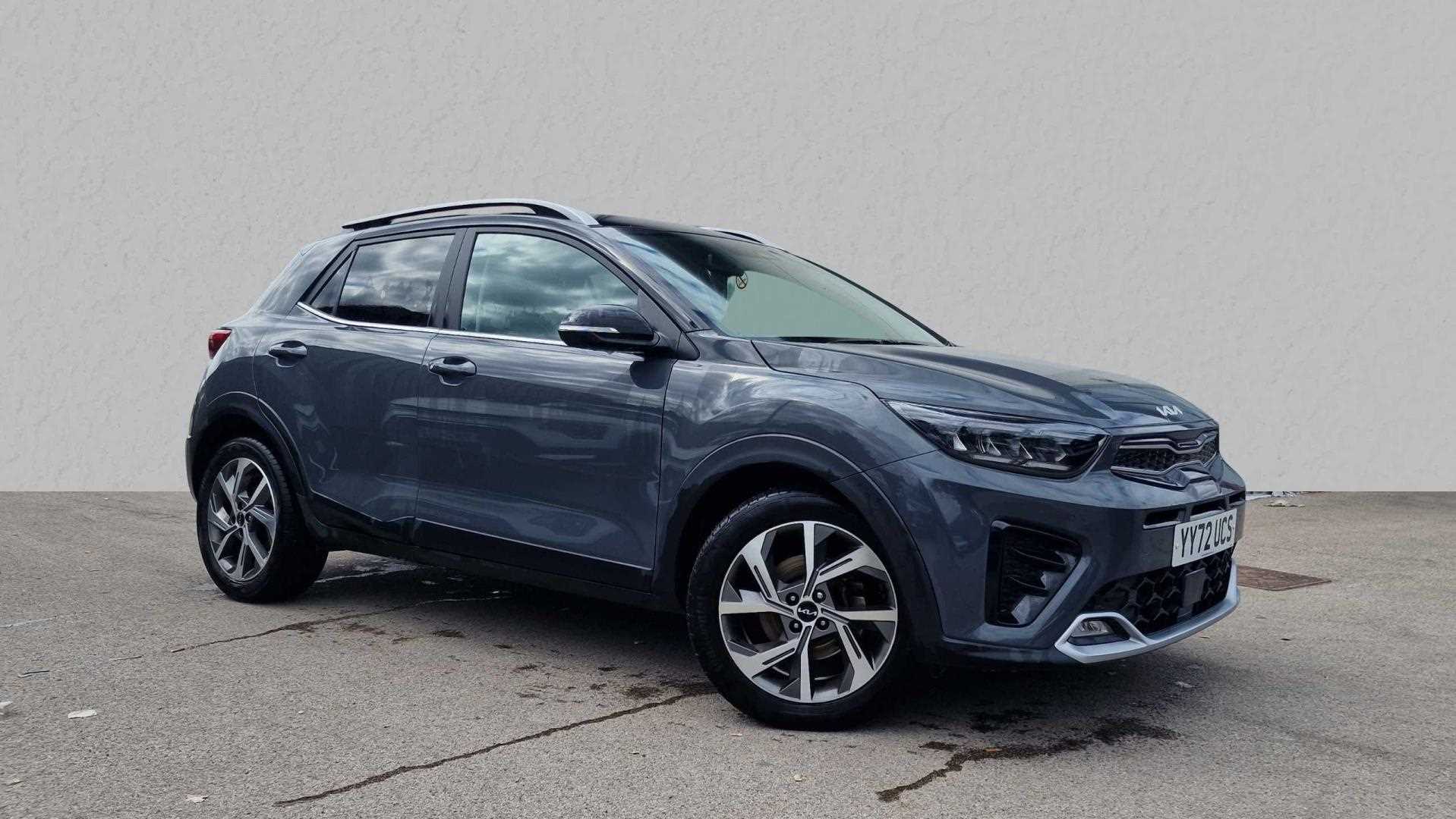 Main listing image - Kia Stonic