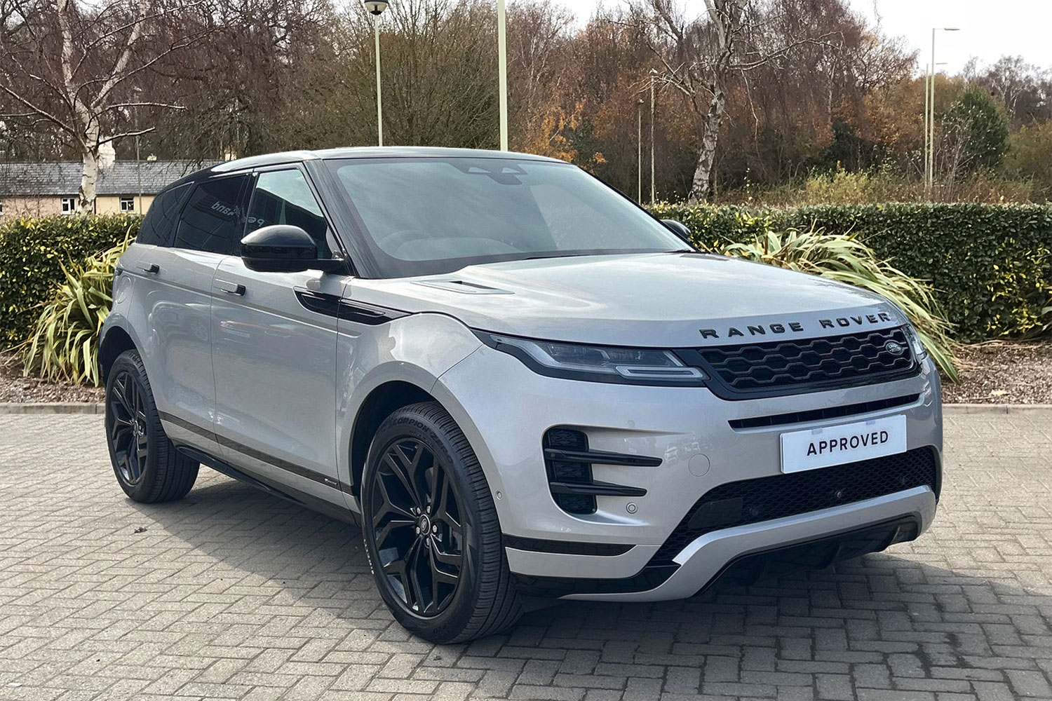 Main listing image - Land Rover Range Rover Evoque