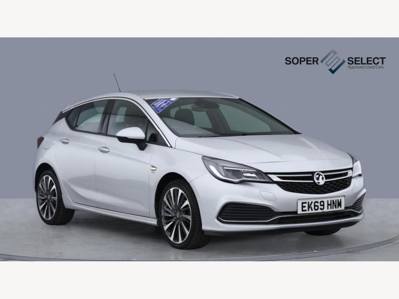 Main listing image - Vauxhall Astra