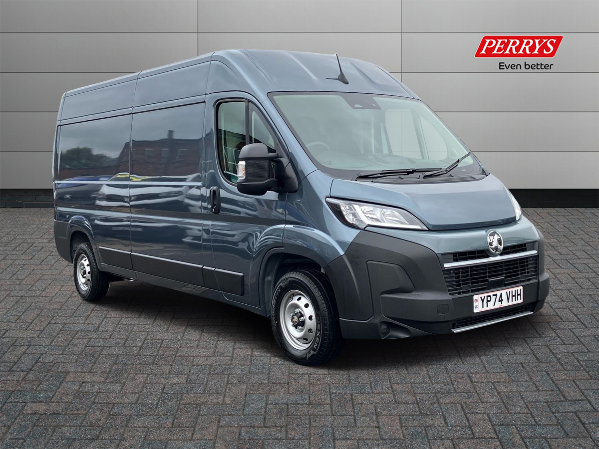 Main listing image - Vauxhall Movano