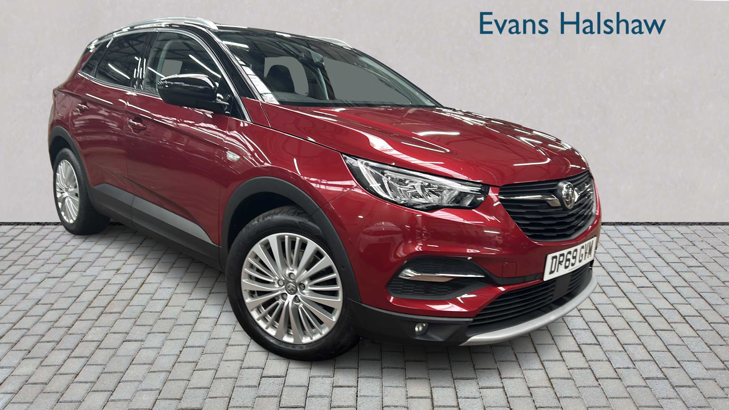 Main listing image - Vauxhall Grandland X