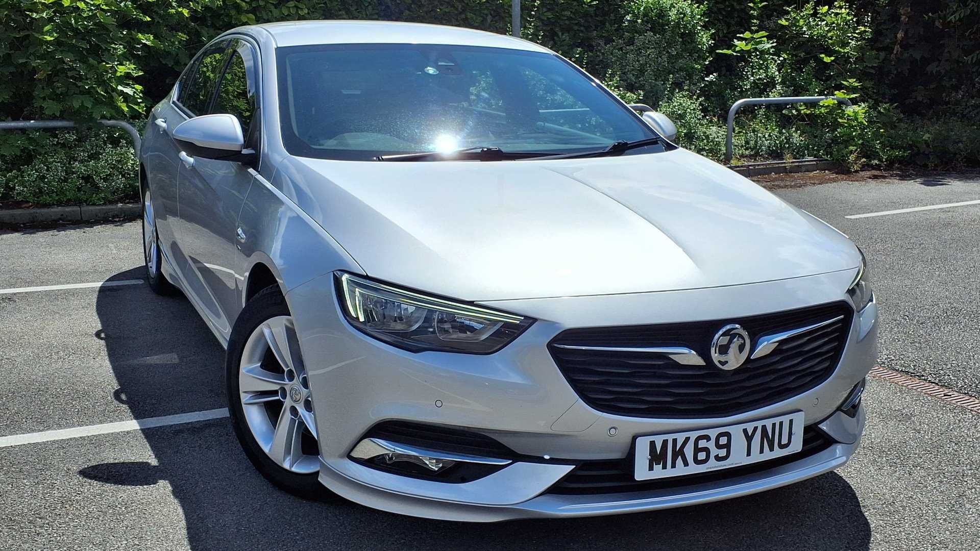 Main listing image - Vauxhall Insignia