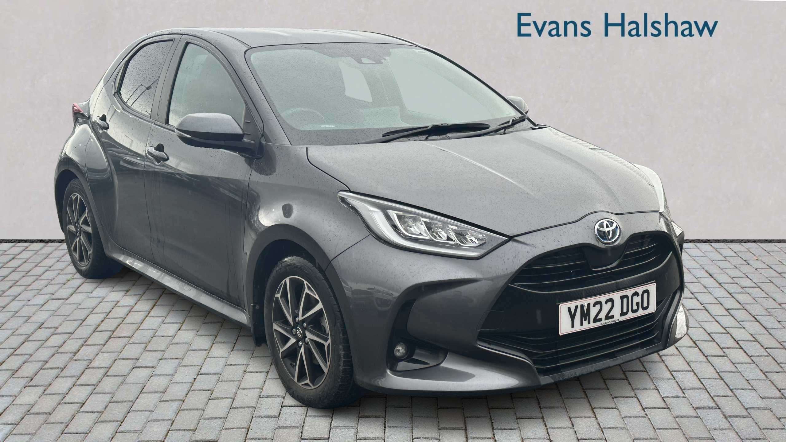 Main listing image - Toyota Yaris
