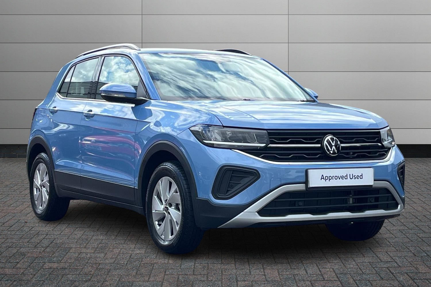 Main listing image - Volkswagen T-Cross