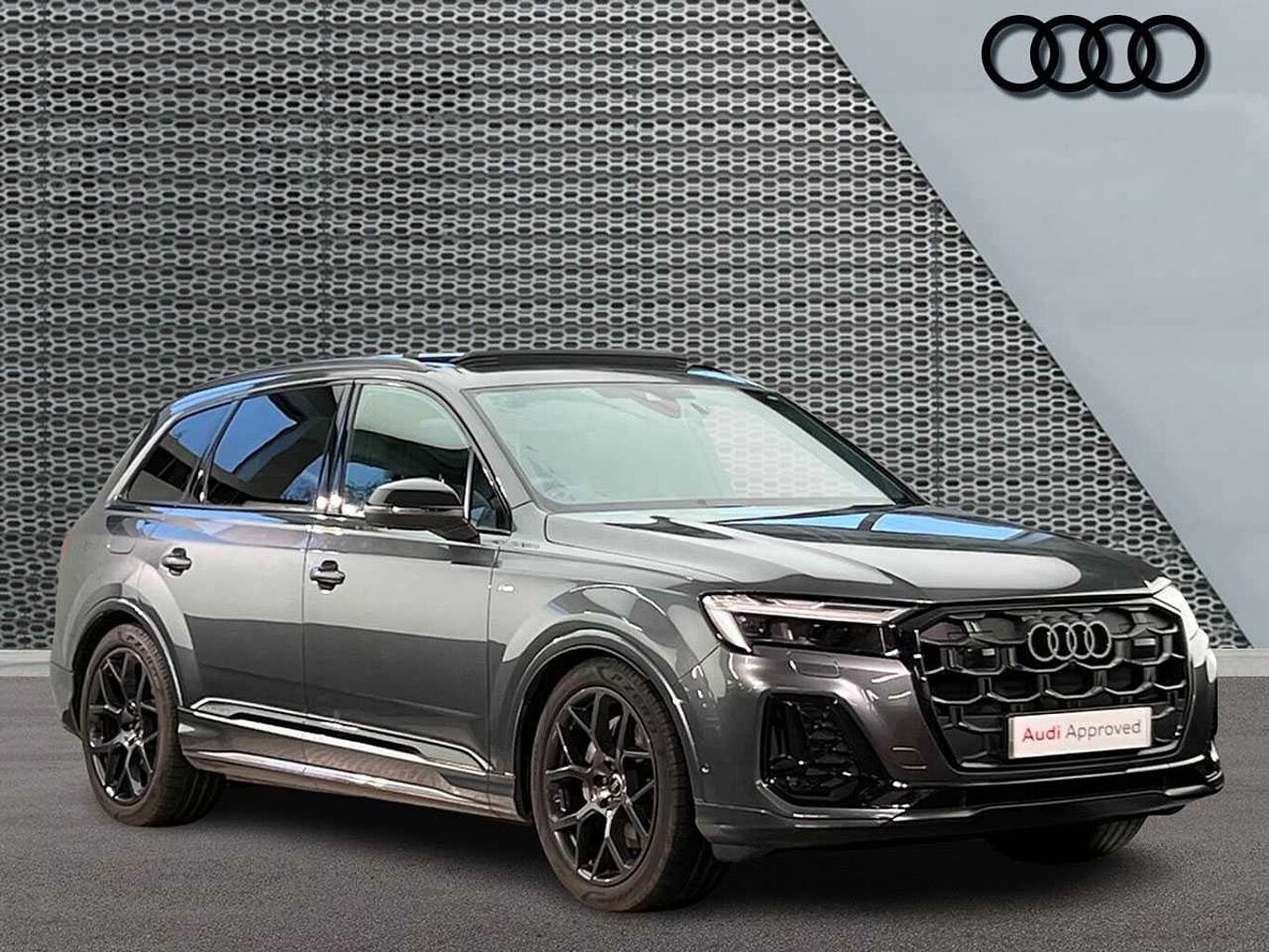 Main listing image - Audi Q7