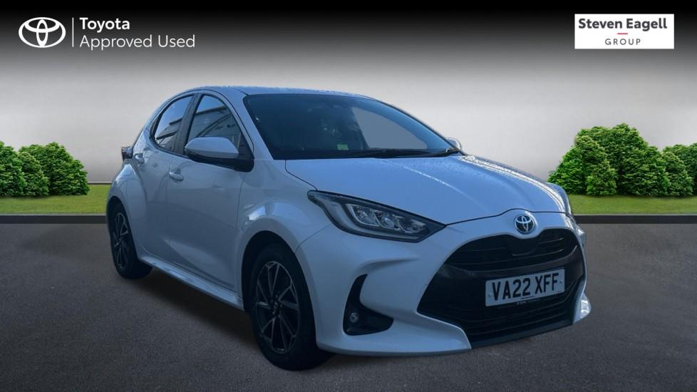 Main listing image - Toyota Yaris