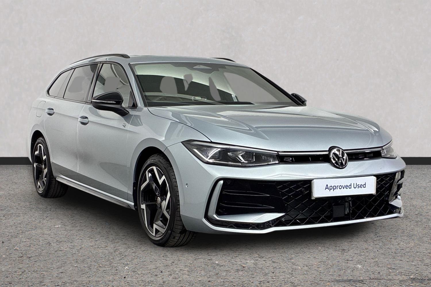 Main listing image - Volkswagen Passat