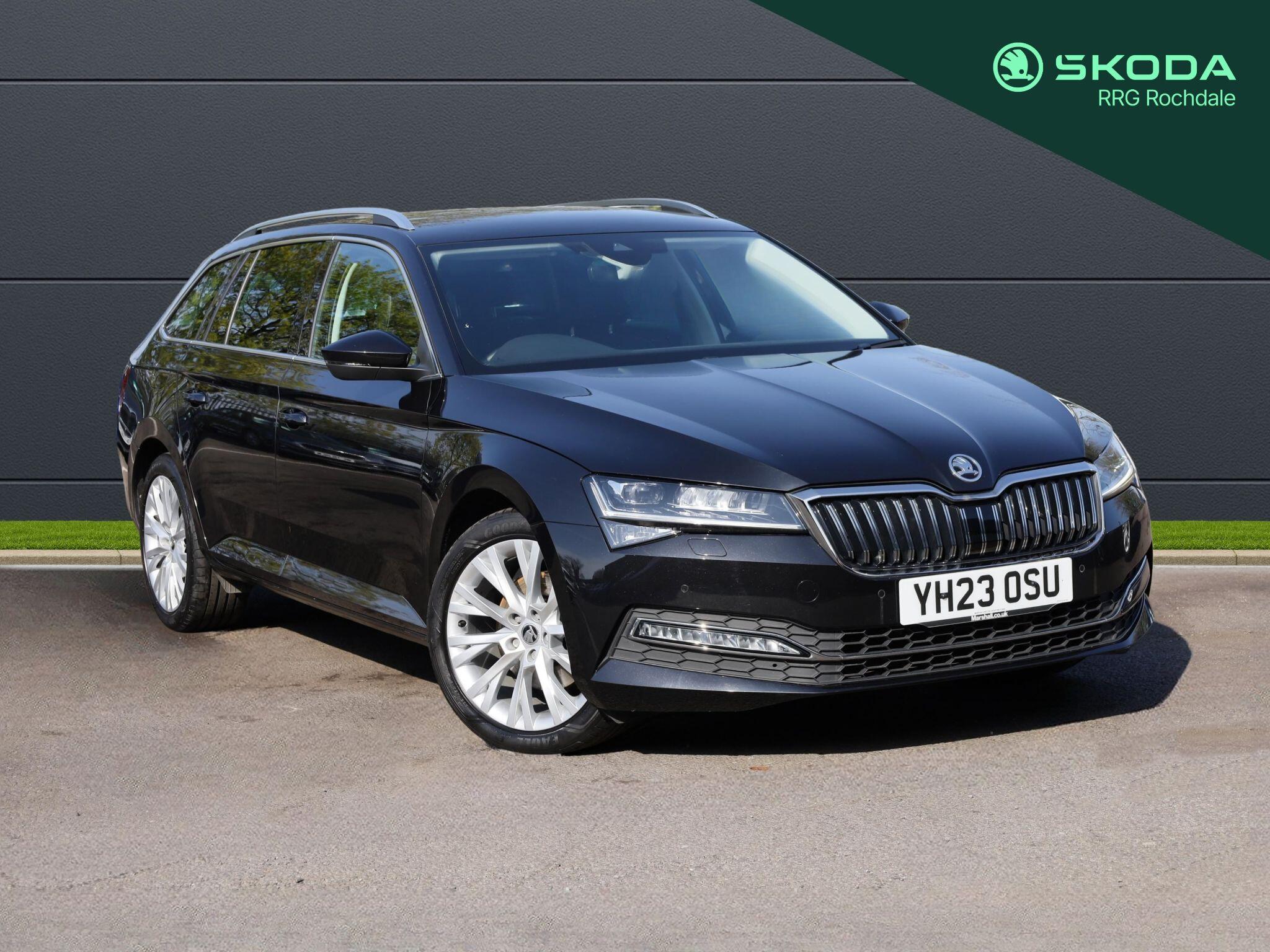 Main listing image - Skoda Superb Estate