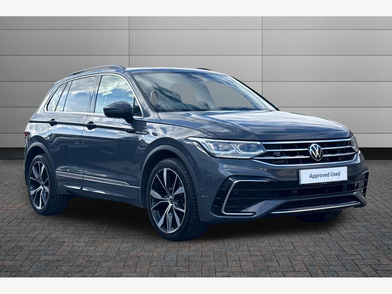Main listing image - Volkswagen Tiguan