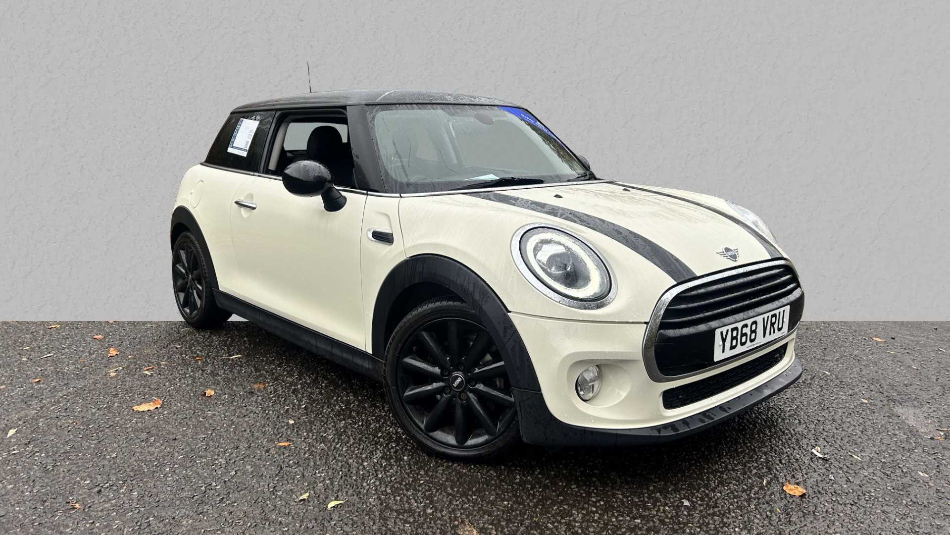 Main listing image - MINI Hatchback