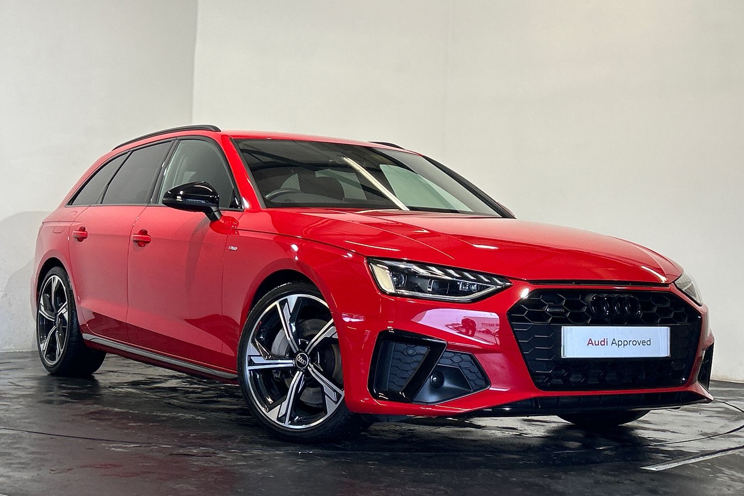 Main listing image - Audi A4 Avant